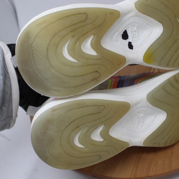 Sold - Picture 8 of 11